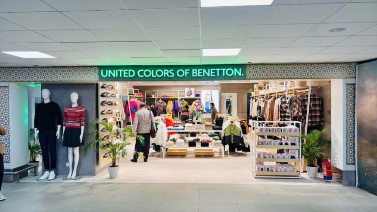 United Colors of Benetton, T2 Airport, Delhi